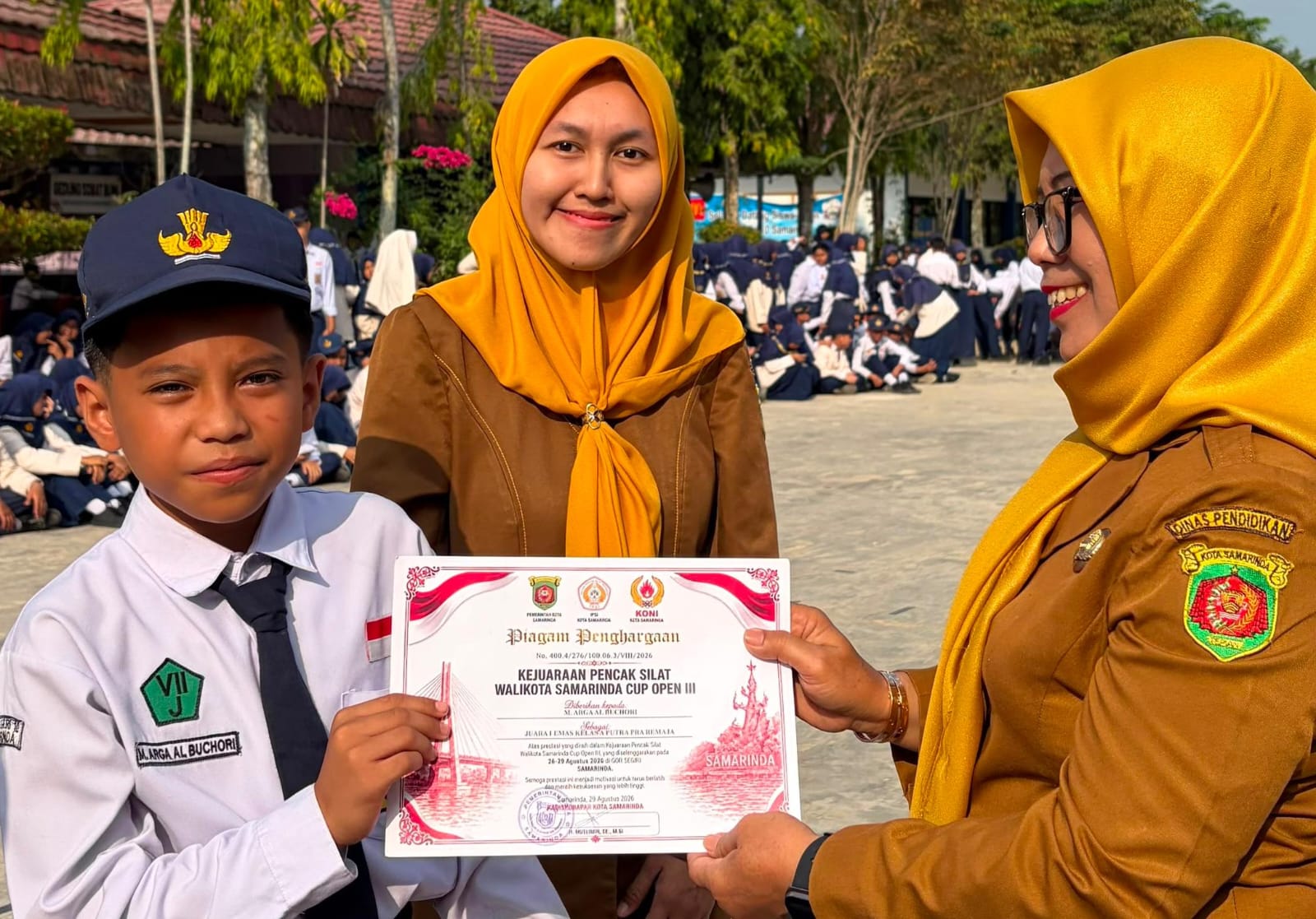 JUARA 1 EMAS KELAS A PUTRA PRA REMAJA